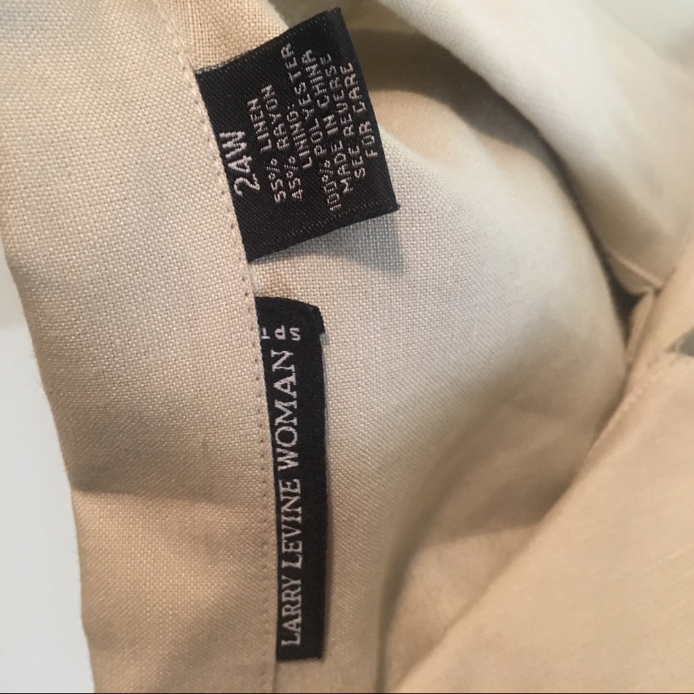 Beautiful Beige Button Down Top - image 4